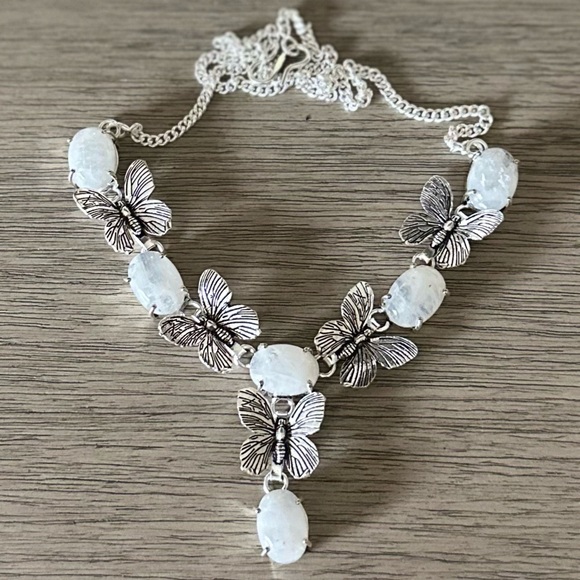 Butterfly Dsigns Jewelry - 0116 Rainbow Moonstone Ethnic Handmade Necklace Silver Gemstone Jewelry